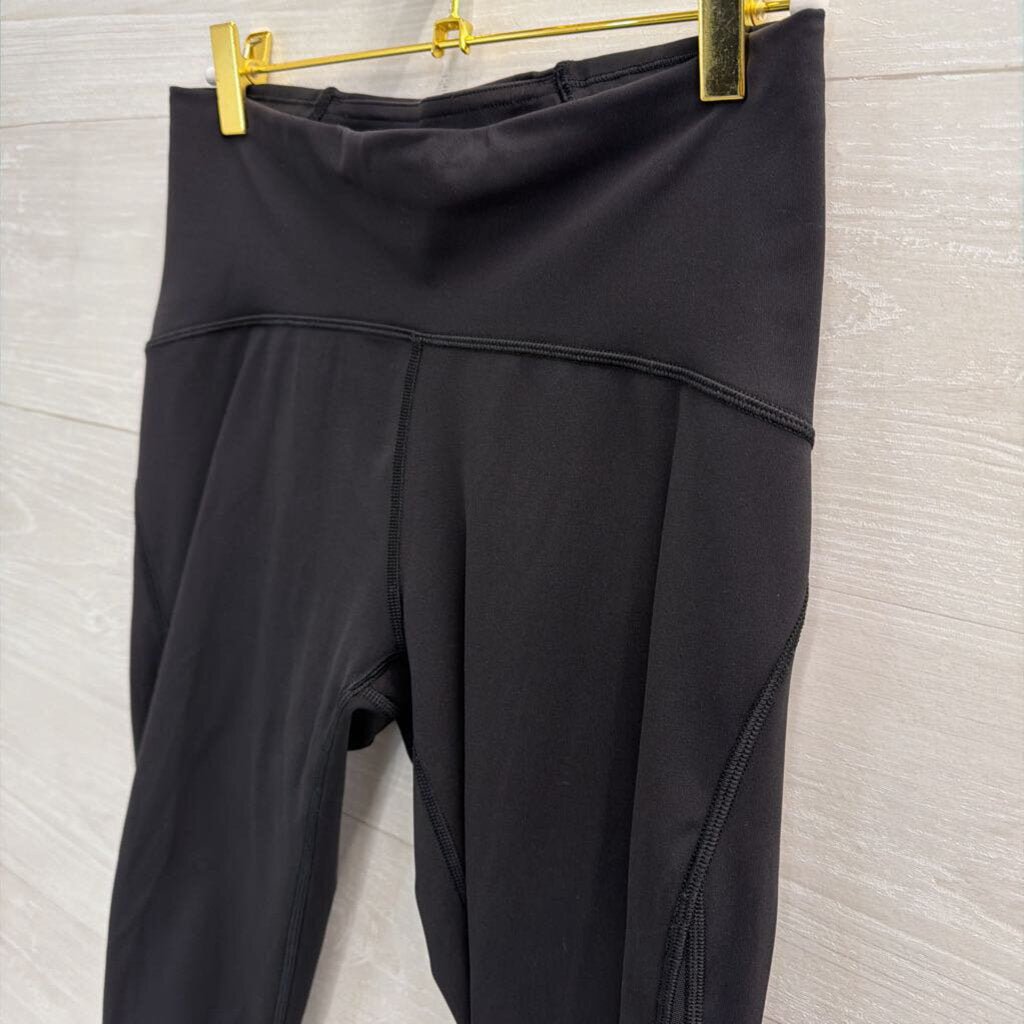 Lululemon Black Cropped Leggings 8