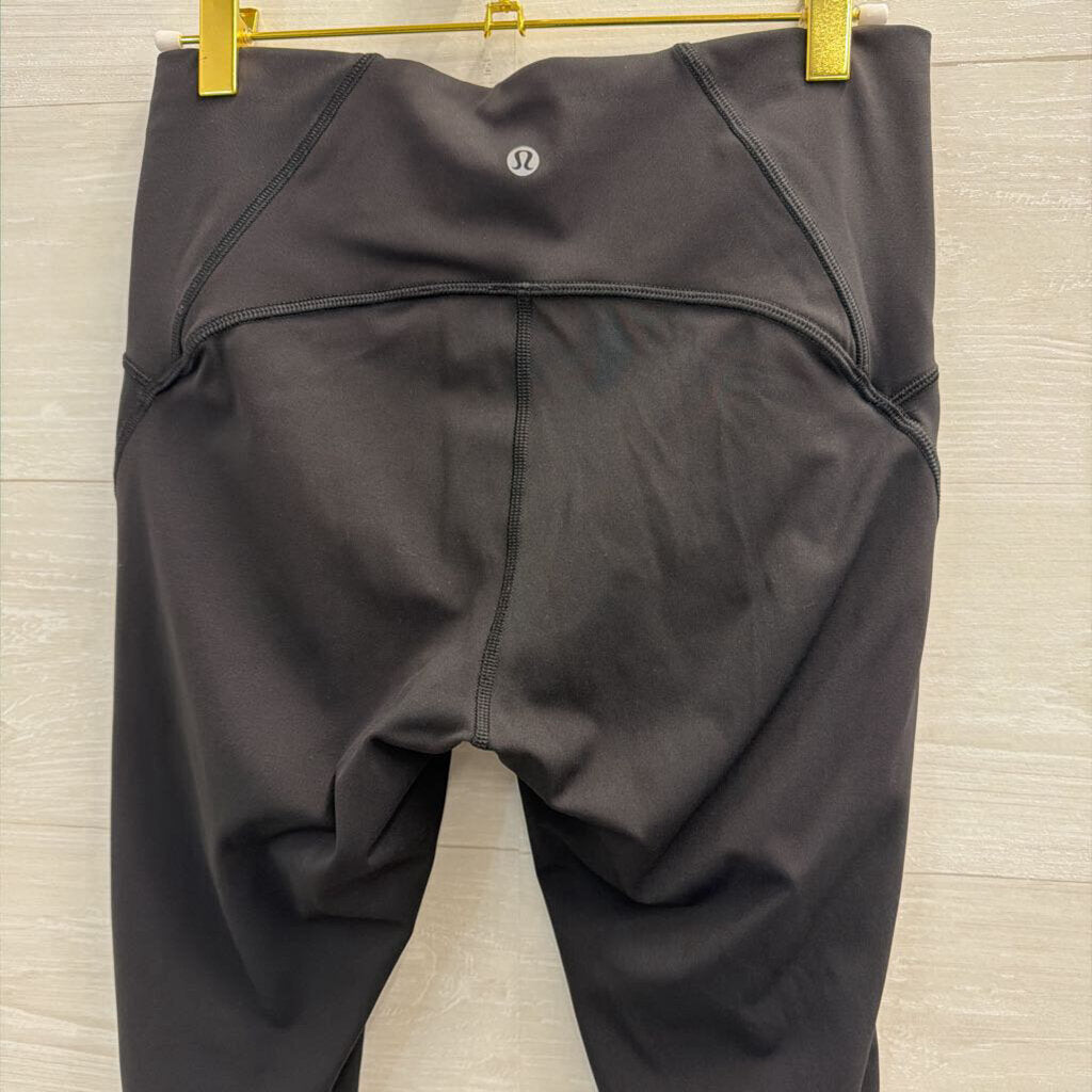 Lululemon Black Cropped Leggings 8