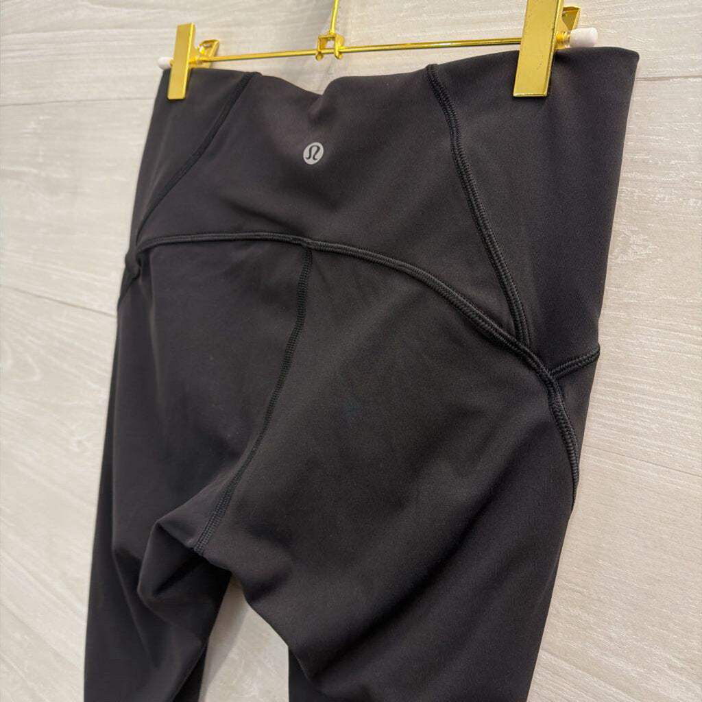 Lululemon Black Cropped Leggings 8