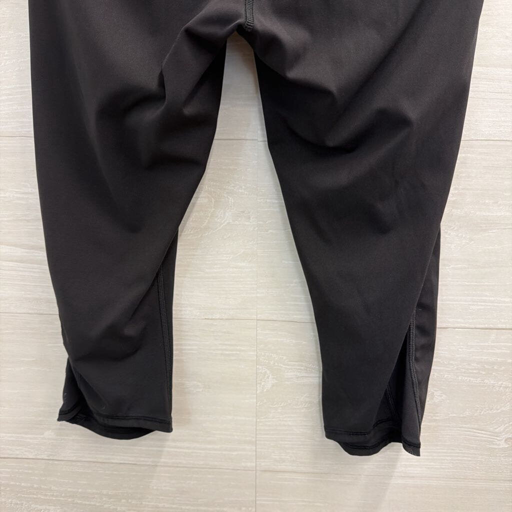 Lululemon Black Cropped Leggings 8