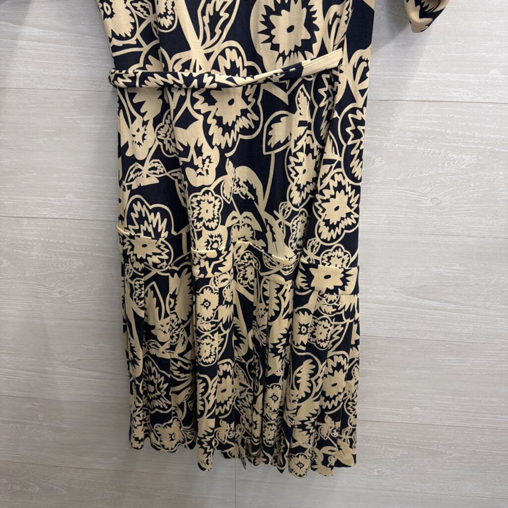 Diane von Furstenberg Navy/ Beige Print Wrap Dress 6