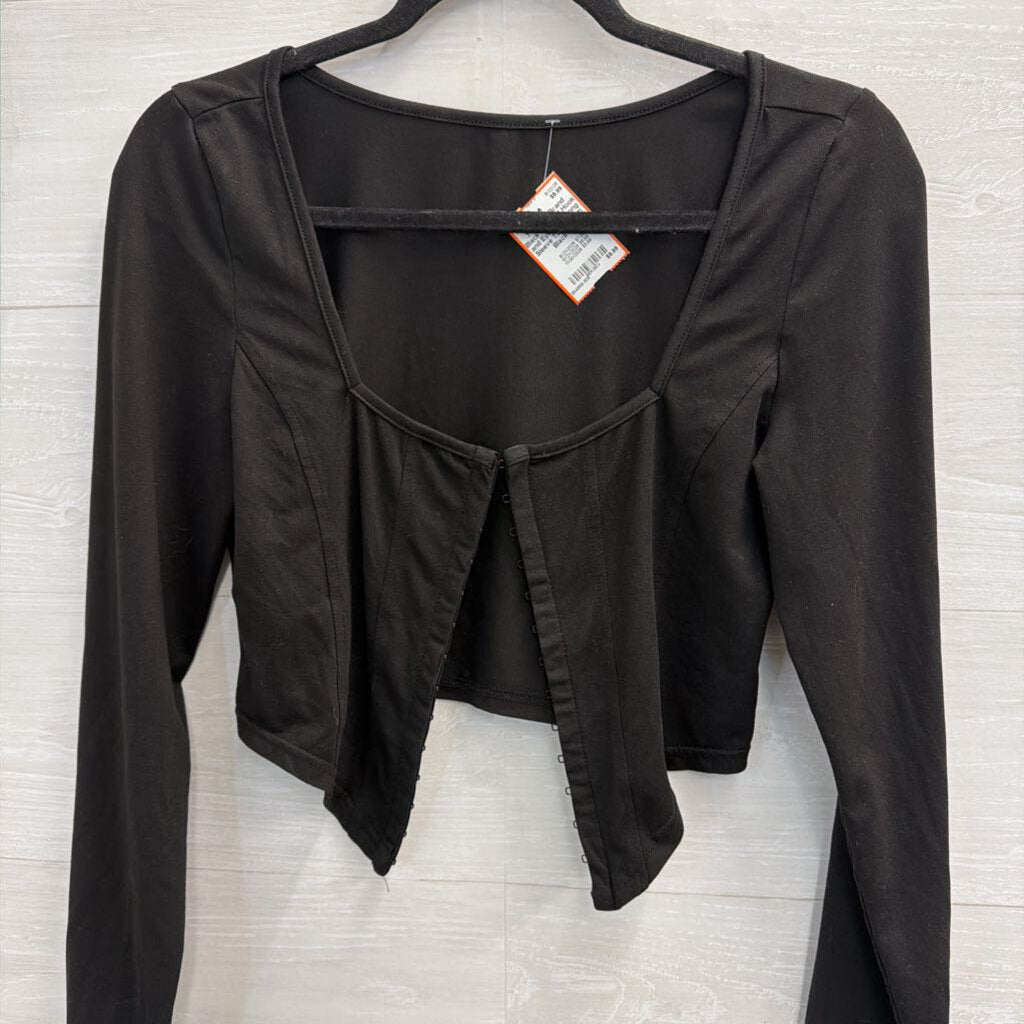 Black Cropped Hook and Eye Front Long Sleeve Top Medium