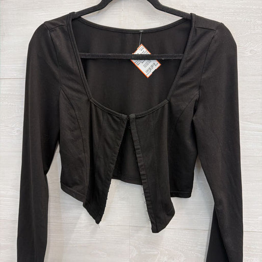 Black Cropped Hook and Eye Front Long Sleeve Top Medium