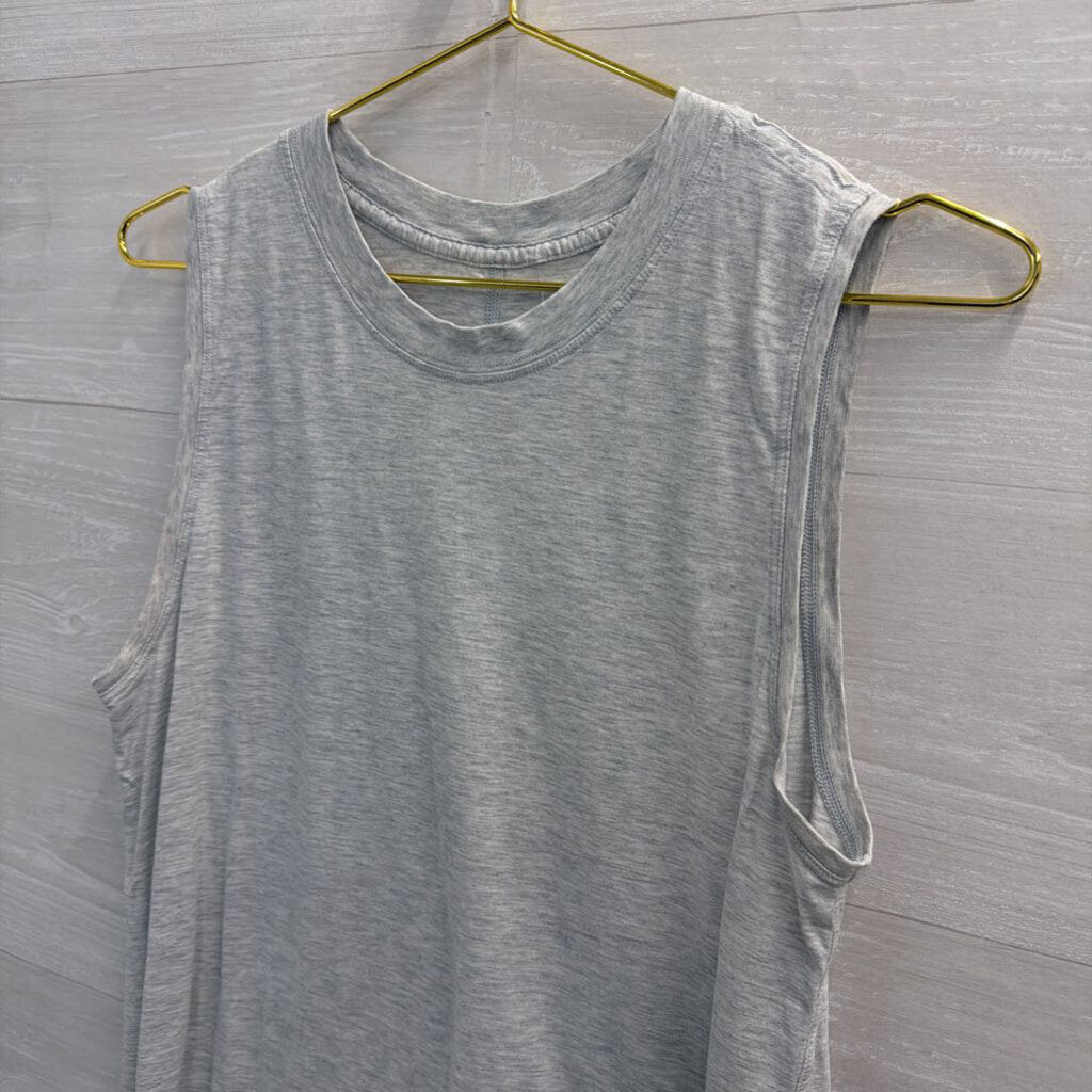 Lululemon Grey Athletic Tank Top Medium