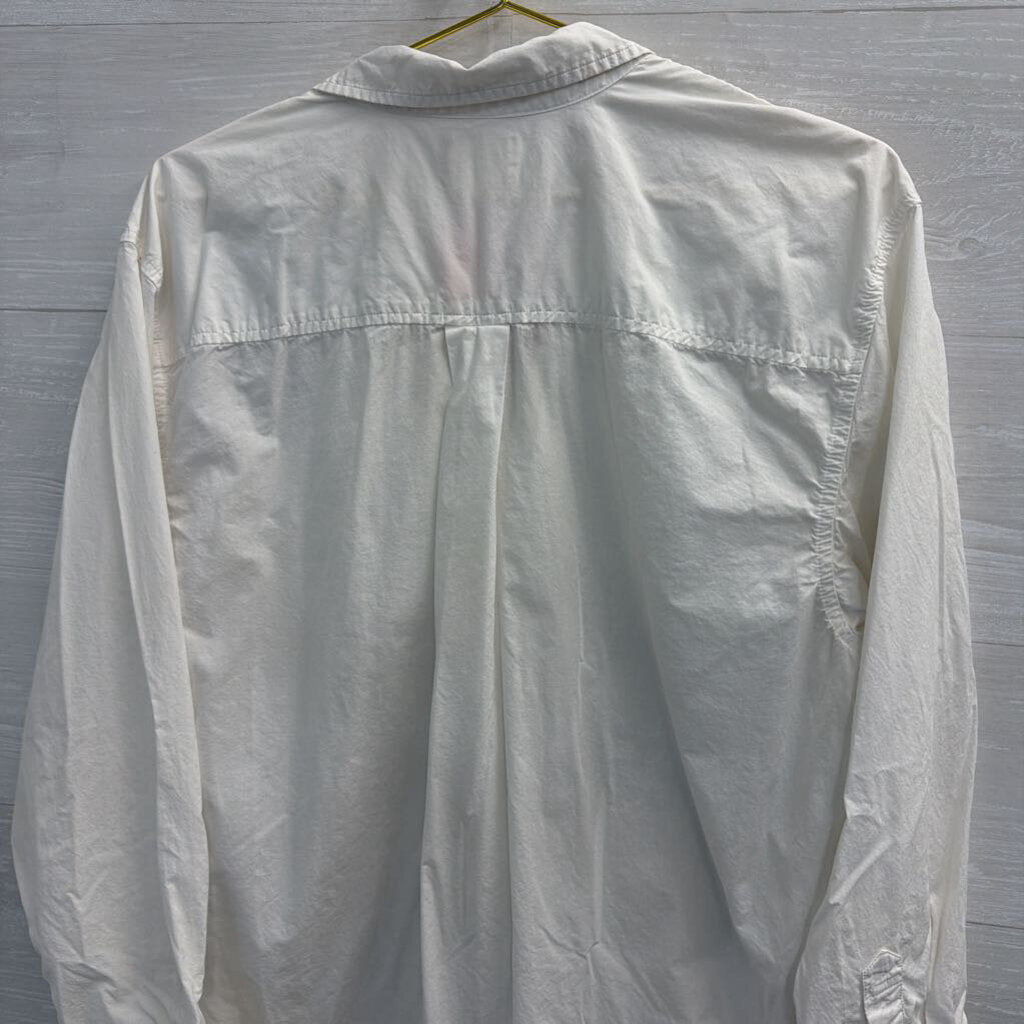 AE77 White Long Sleeve Button Down Top Medium