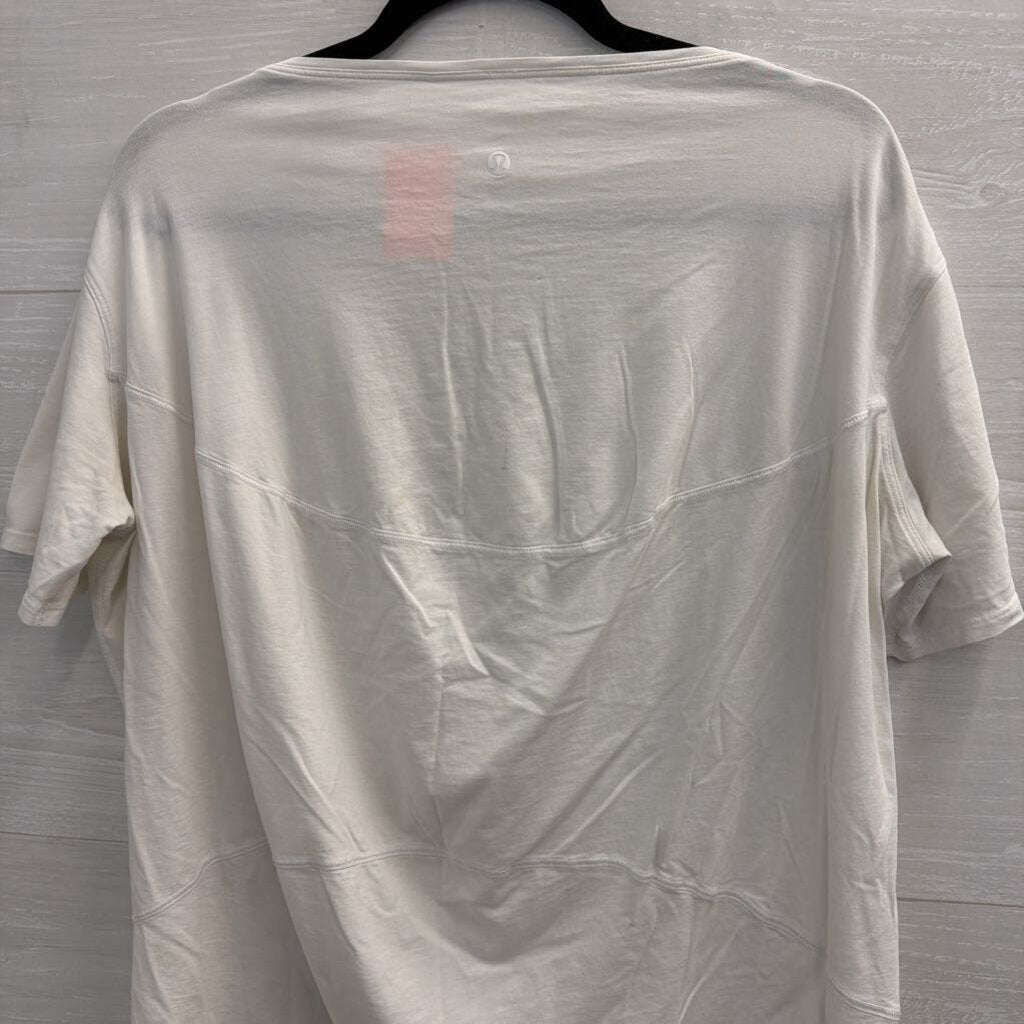 Lululemon White Short Sleeve Athletic Top Medium