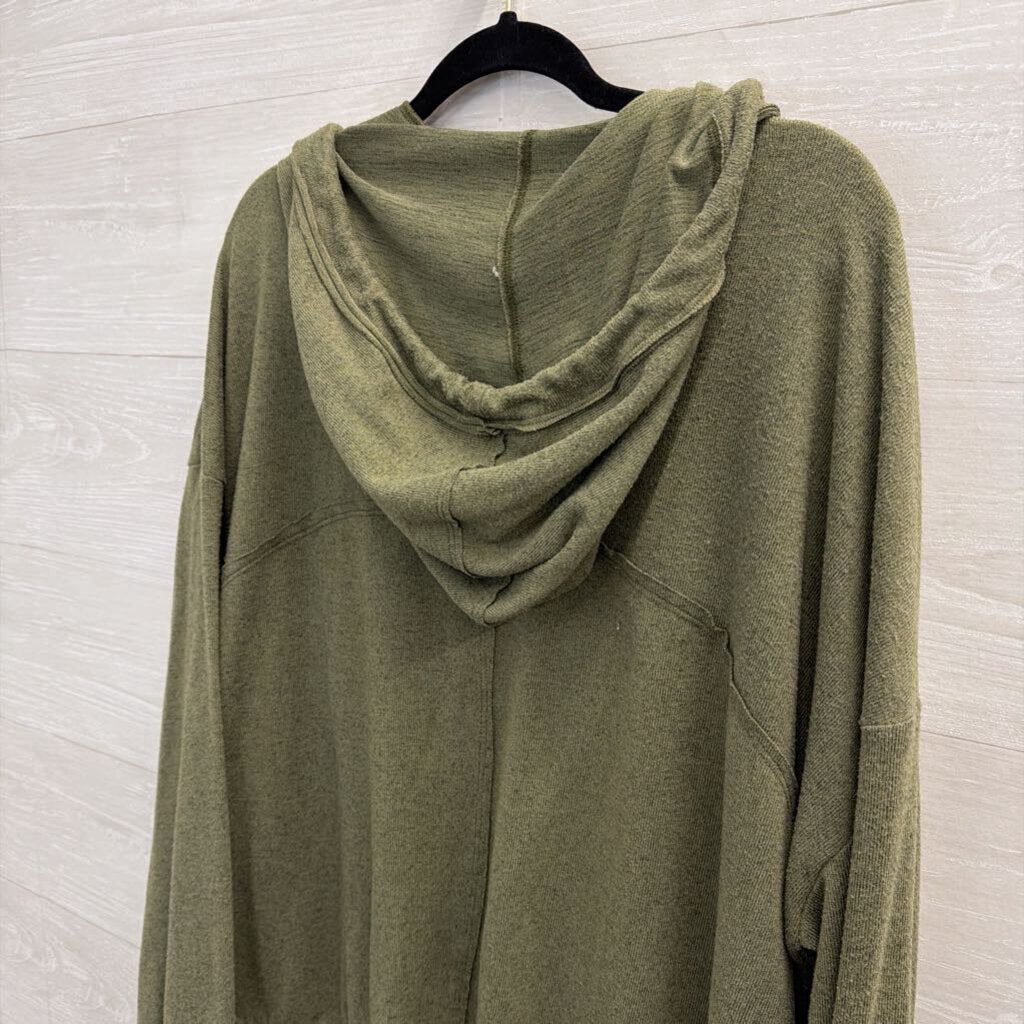 Andree Green Hooded Long Sleeve Top Large