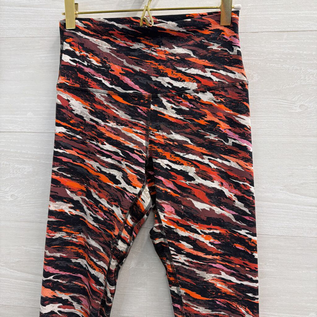 Lululemon Black/ Multi Print Leggings 6
