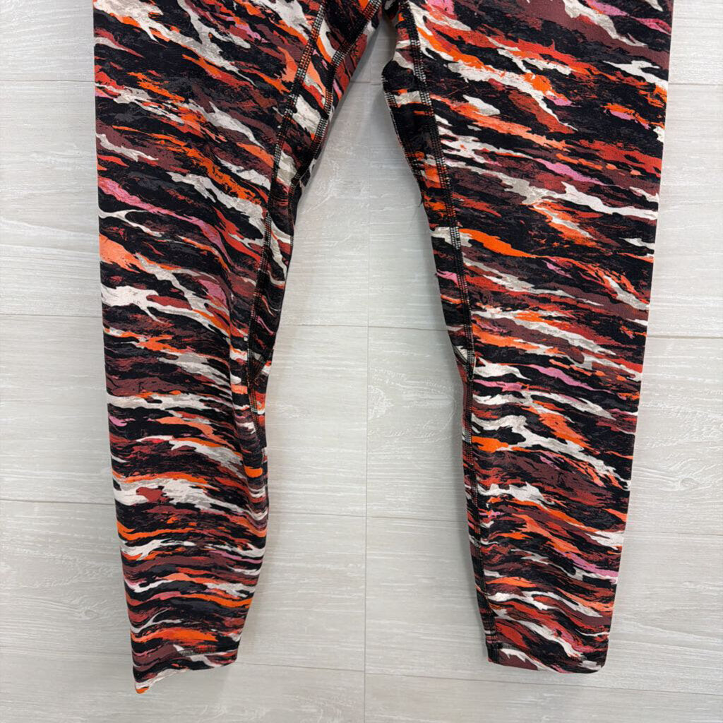 Lululemon Black/ Multi Print Leggings 6