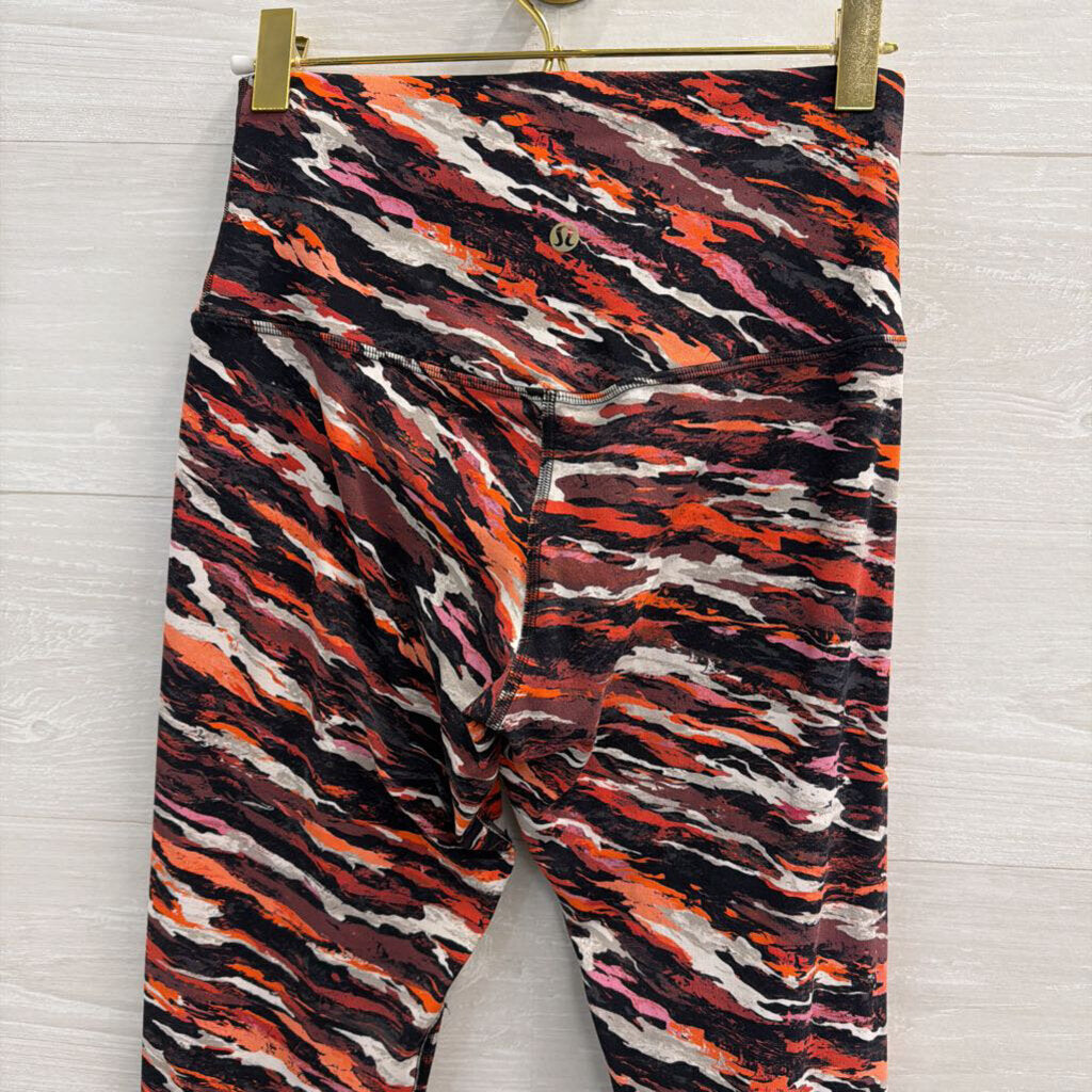 Lululemon Black/ Multi Print Leggings 6
