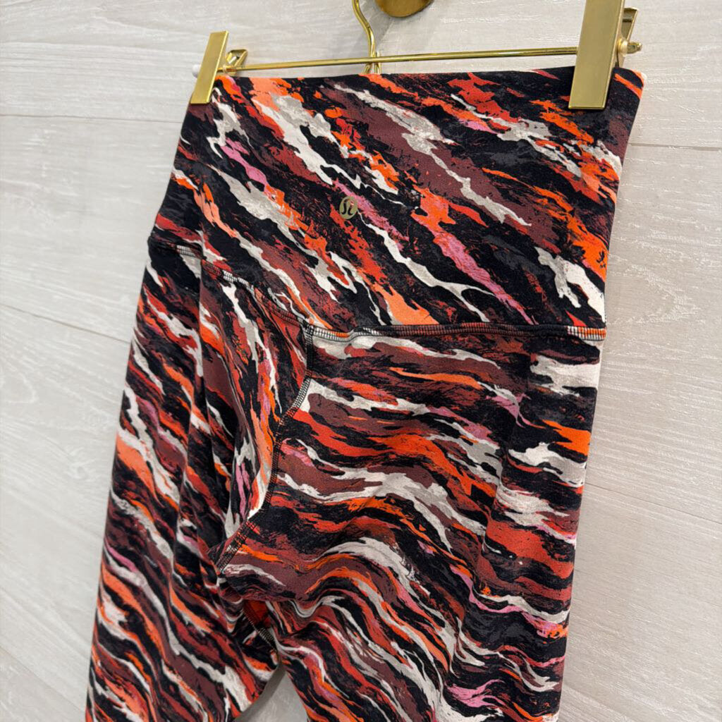 Lululemon Black/ Multi Print Leggings 6