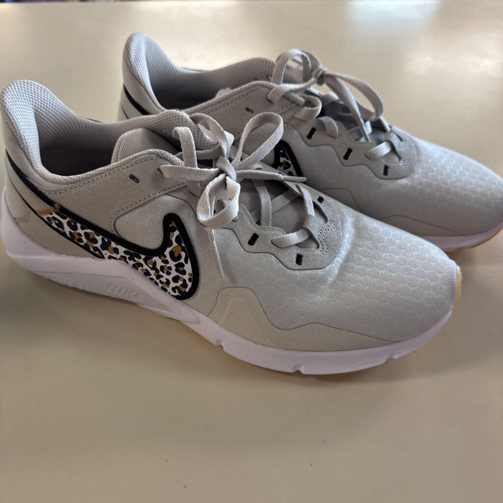 Nike Bone/ White Legend Essential 2 Leopard Swoosh Sneakers 10
