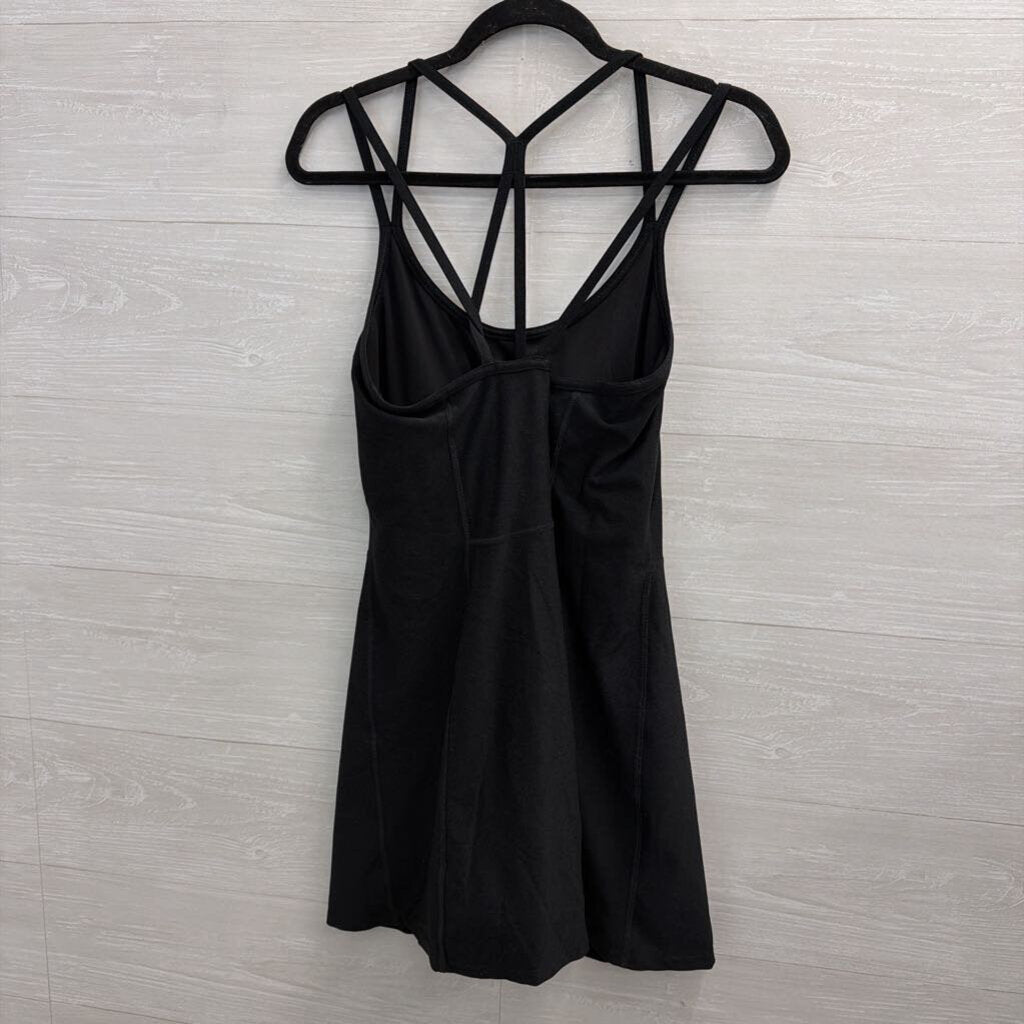 Black Athletic Dress With Shorts Large