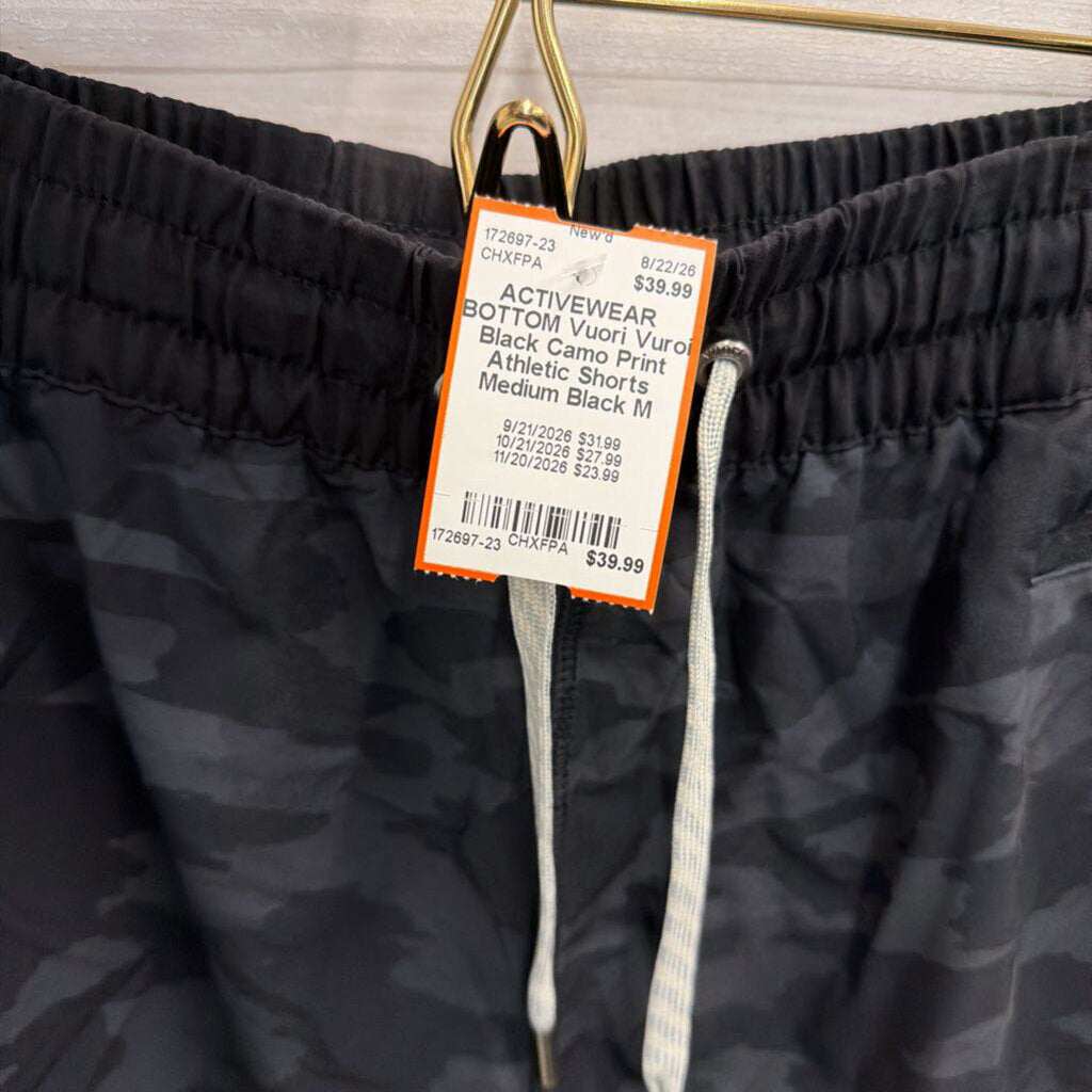 Vuroi Black Camo Print Athletic Shorts Medium