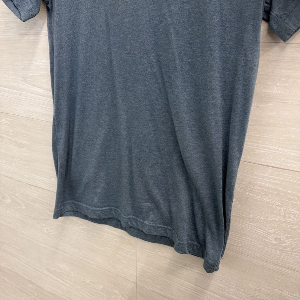 Blue/ White Dawson's Creek Short Sleeve Graphic Tee Small