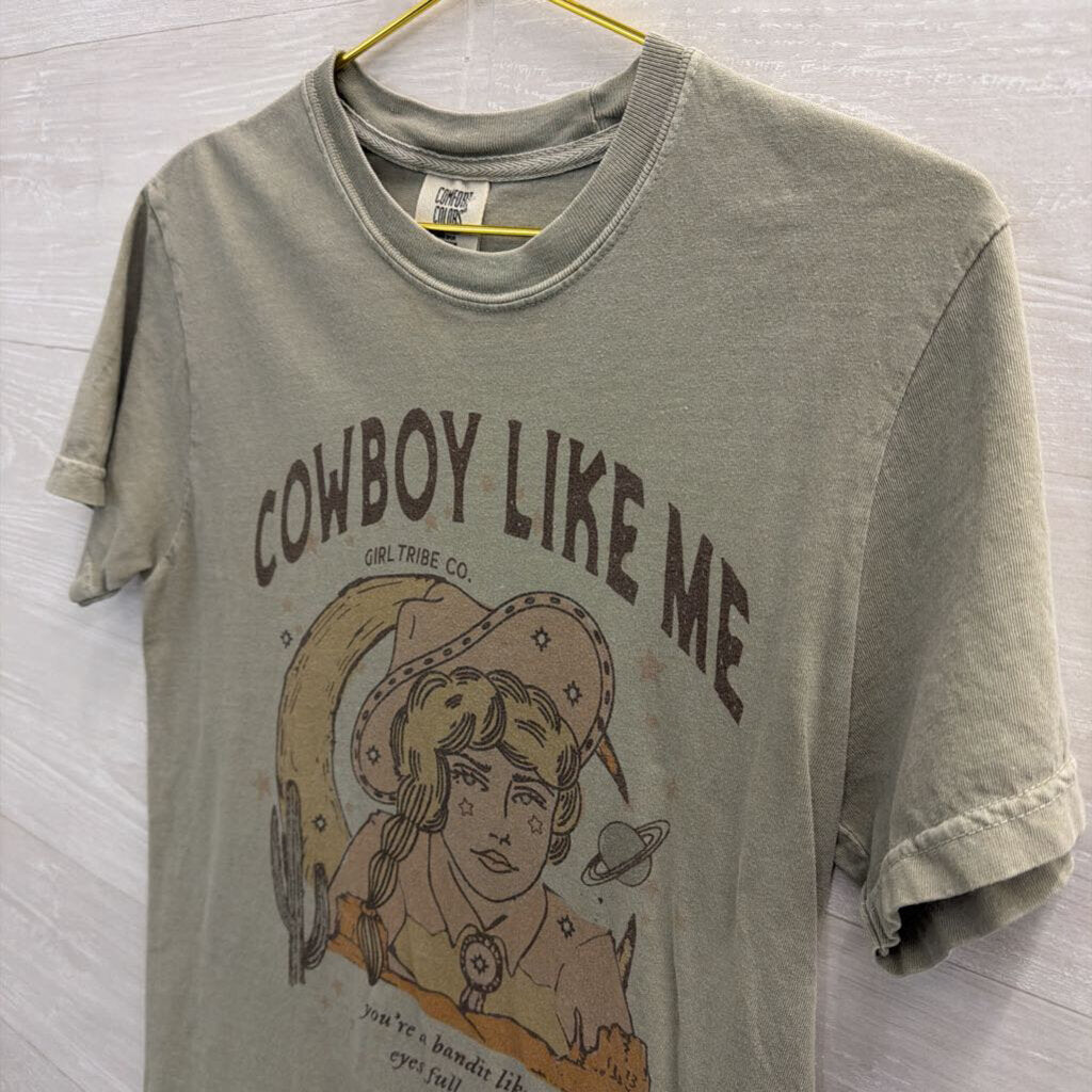 Green/ Multi Cowboy Like Me Short Sleeve Graphic Tee Small
