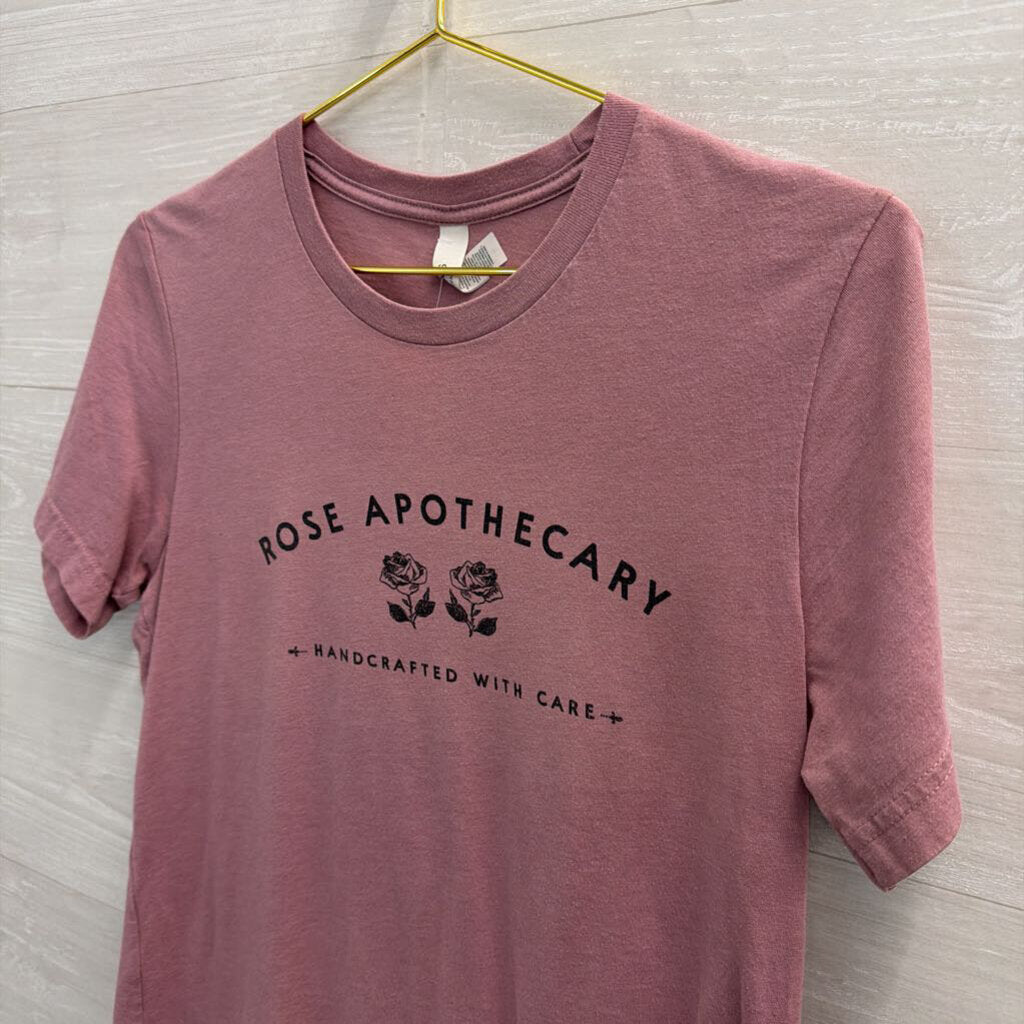 Purple Rose Apothecary Short Sleeve Graphic Tee Medium