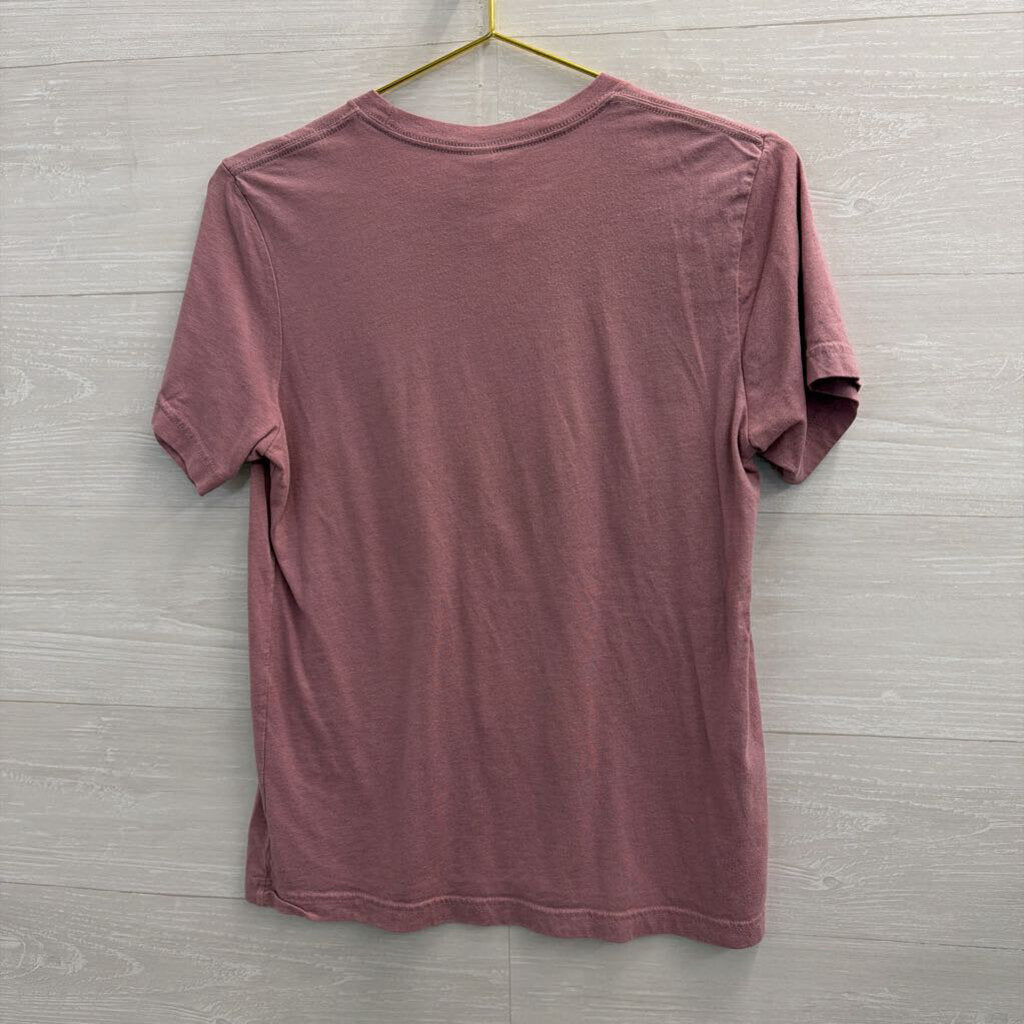 Purple Rose Apothecary Short Sleeve Graphic Tee Medium