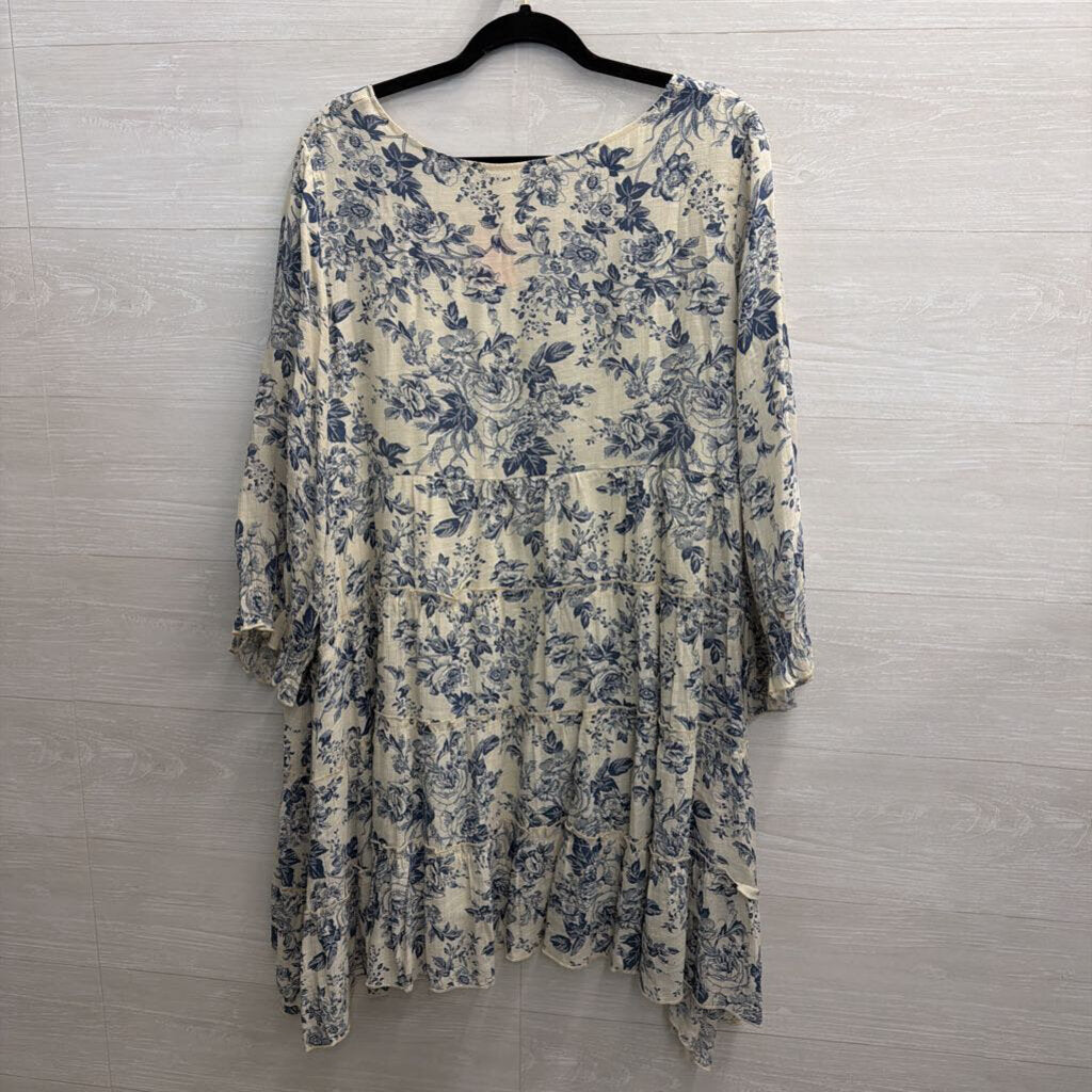 Paisley Vine White/ Blue Print Long Sleeve Dress 1XL