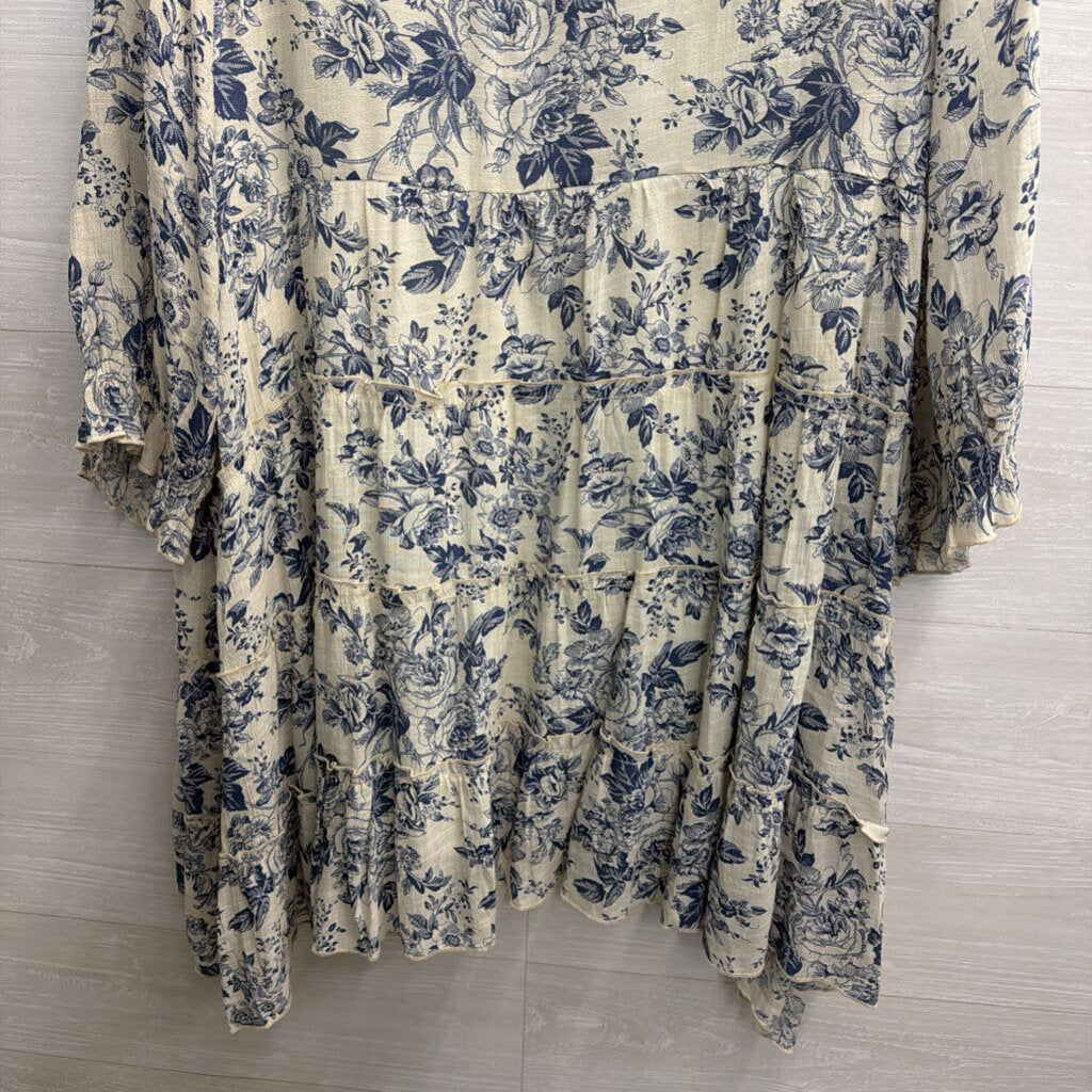 Paisley Vine White/ Blue Print Long Sleeve Dress 1XL