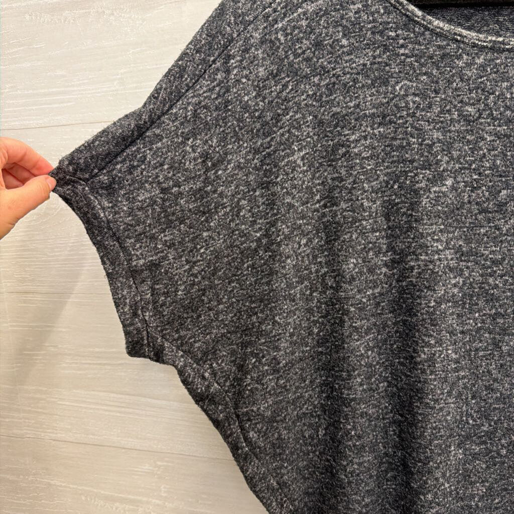 Quince Grey Soft Short Sleeve Top Small