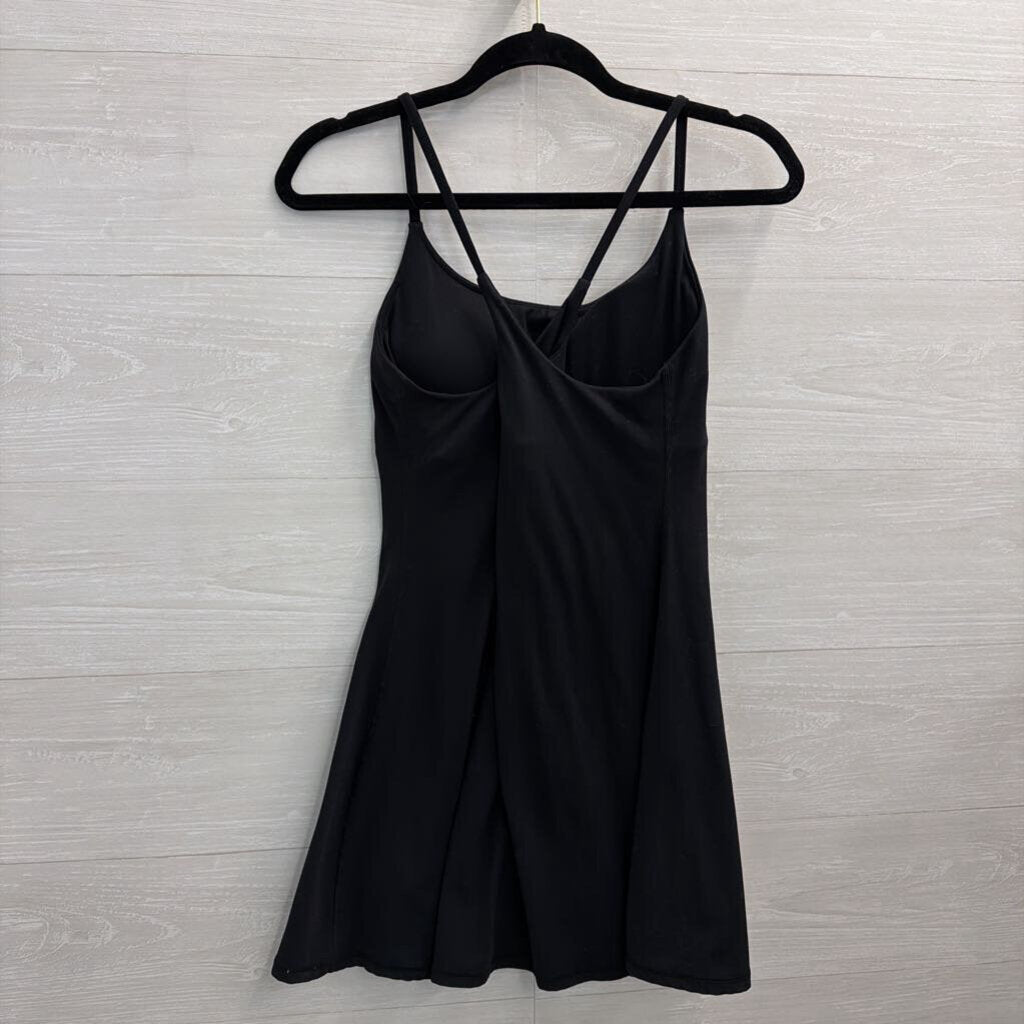 Black Athletic Dress With Shorts Medium