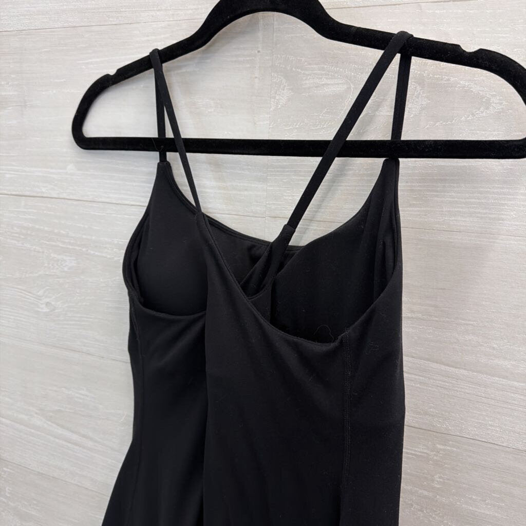 Black Athletic Dress With Shorts Medium