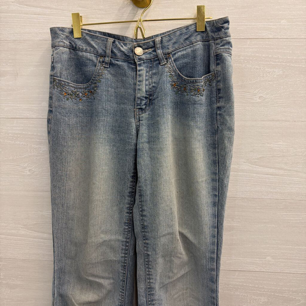 D Jeans Light Wash Embroidered Jeans 4