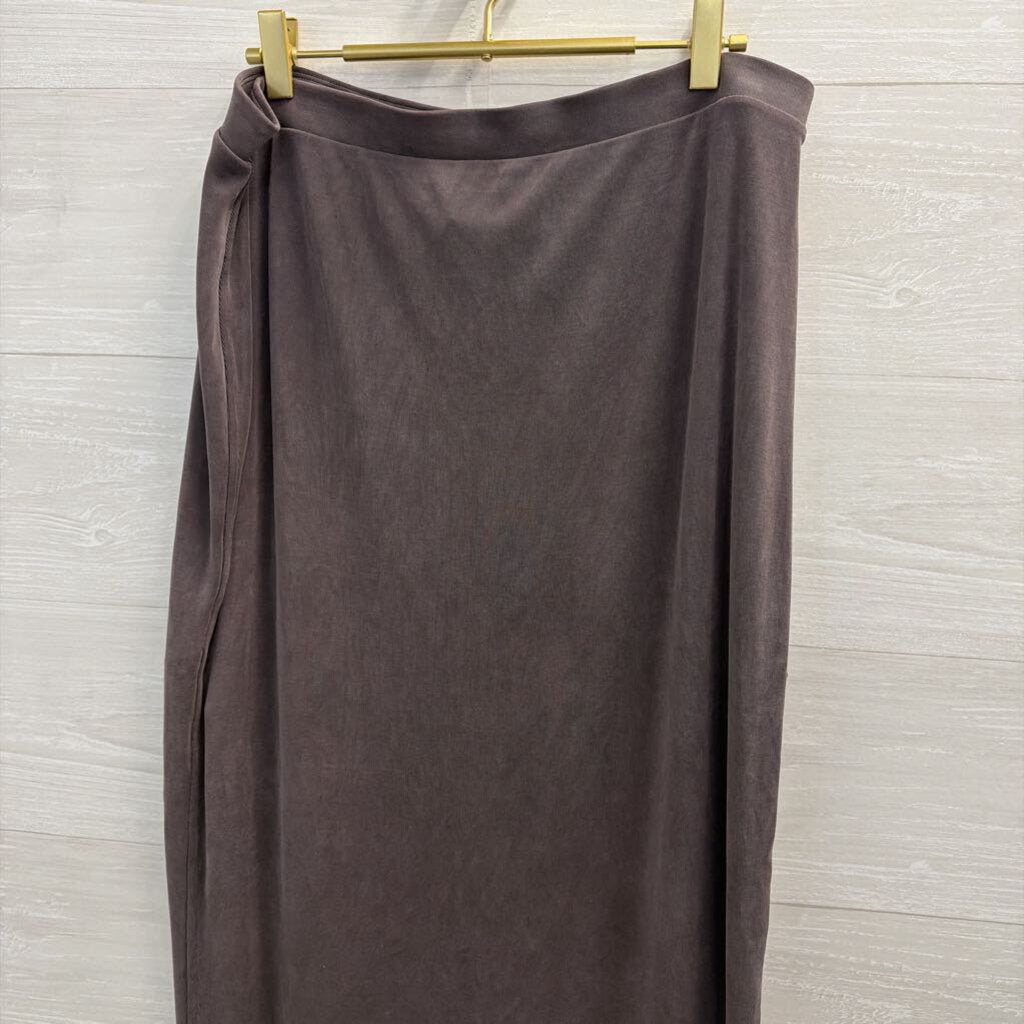 Lululemon Grey Softstreme Midi Skirt Extra Large