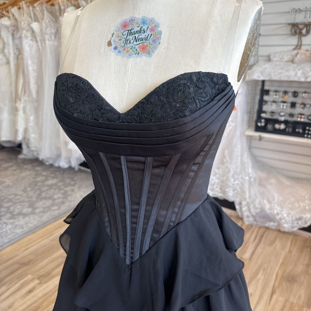 Black Corset Top Strapless Short Formal Dress 4