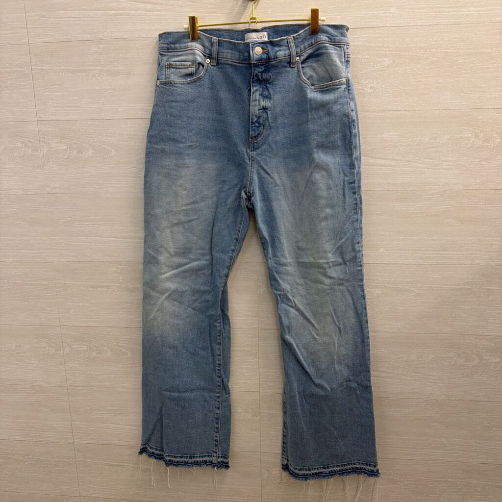 Loft Light Wash The Relaxed Flare Jeans 32