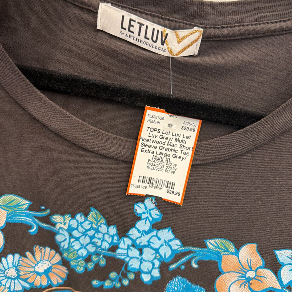 Let Luv Grey/ Multi Fleetwood Mac Short Sleeve Graphic Tee Extra Large