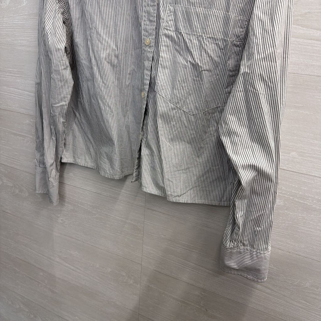 Banana Republic White/ Grey Striped Long Sleeve Button Down Top Large