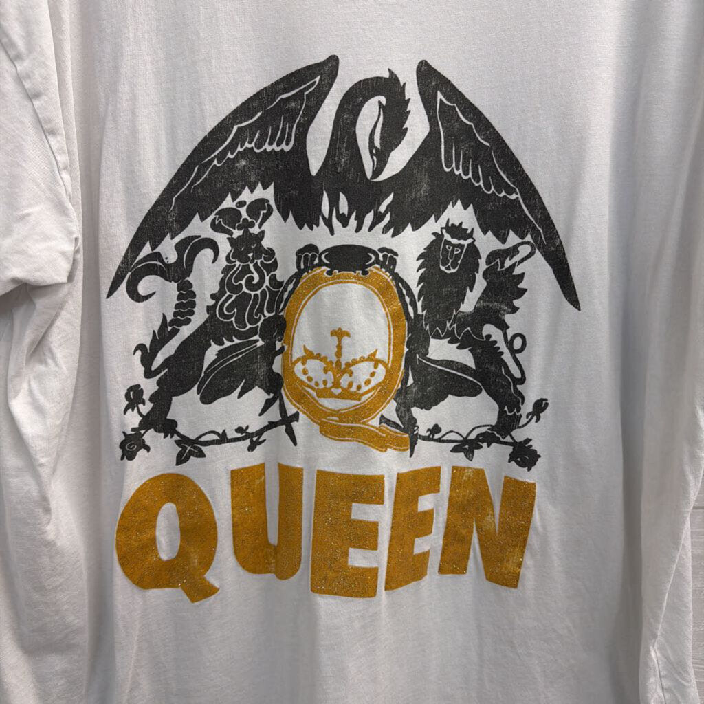 Day Dreamer White/ Black Queen Short Sleeve Graphic Tee Large