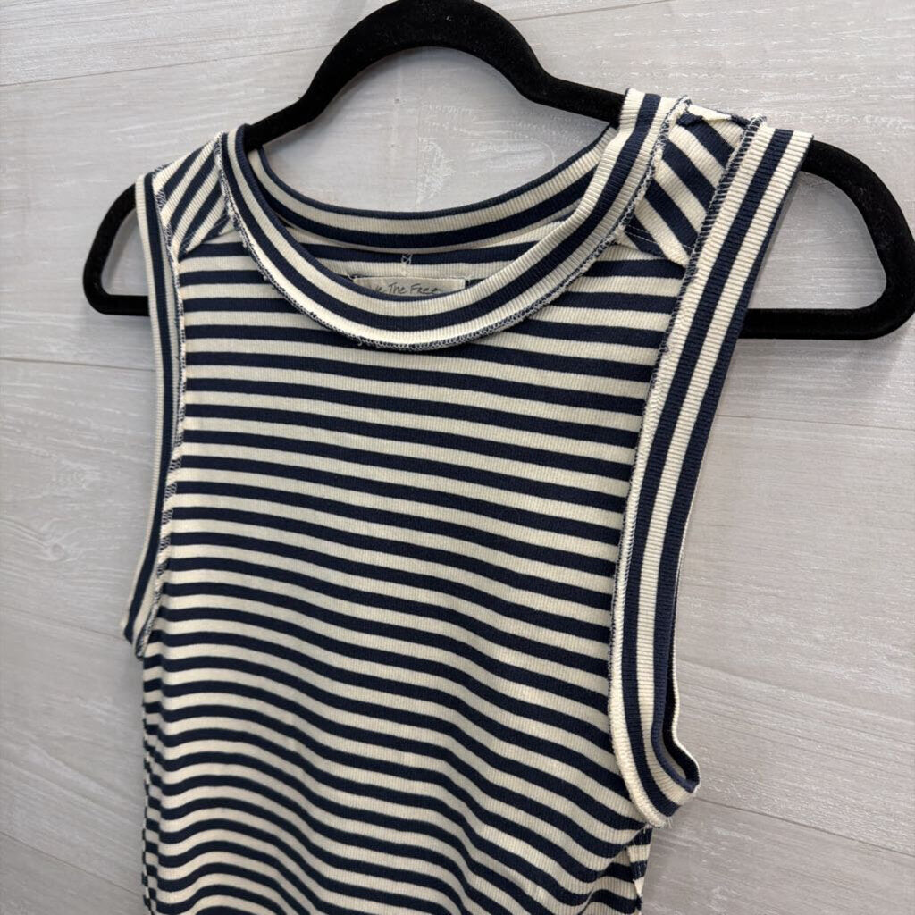 We The Free White/ Navy Striped Tank Top Large