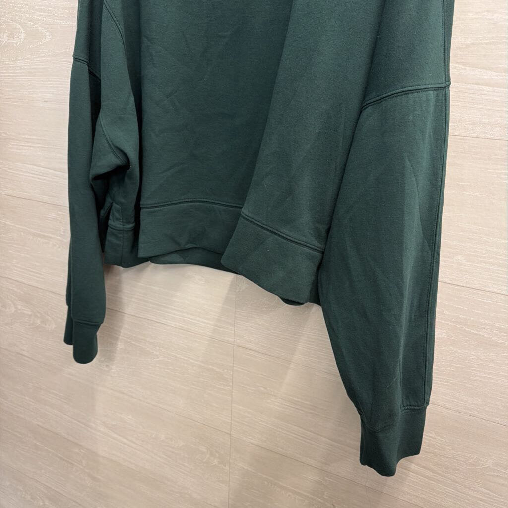 YPB Green Cropped Crewneck Sweatshirt Extra Large