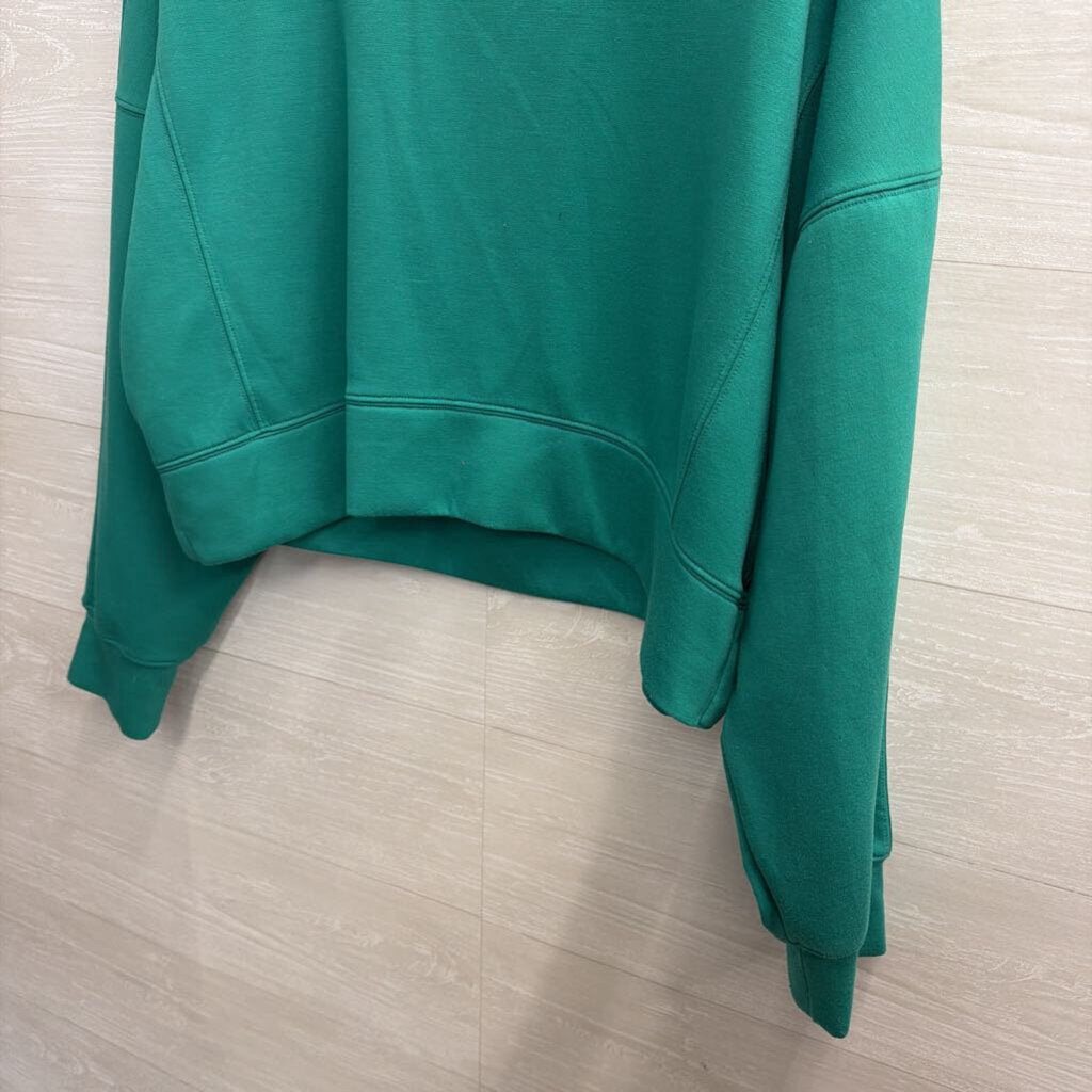 YPB Green Cropped Crewneck Sweatshirt Extra Large