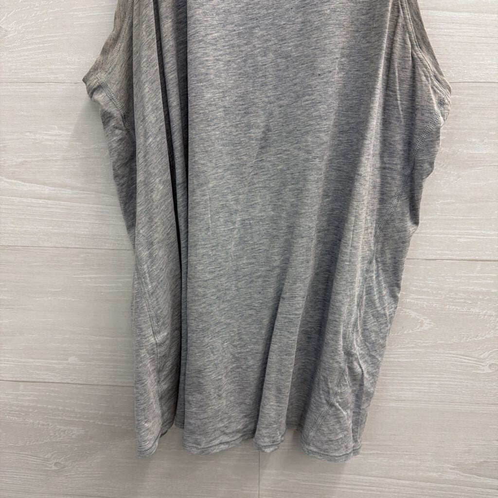 Lululemon Grey Athletic Tank Top Medium