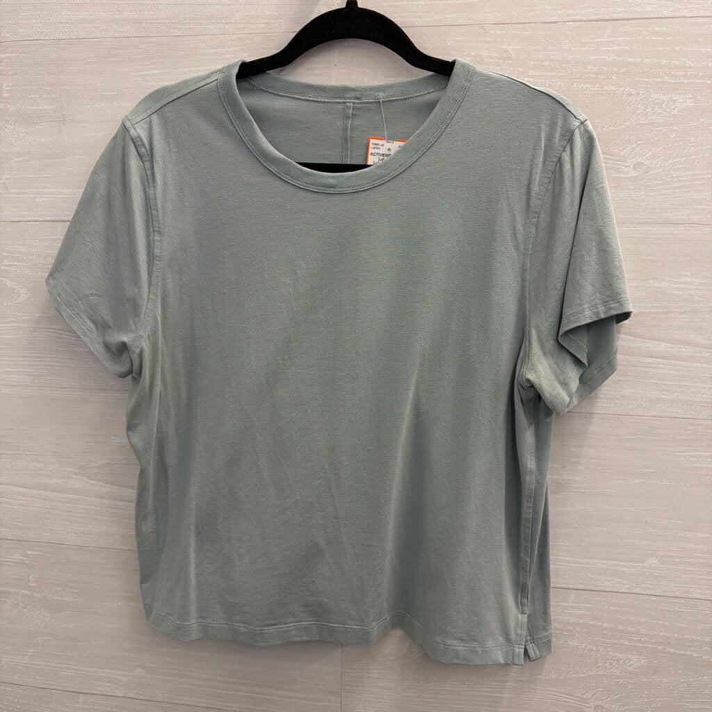 Lululemon Blue Cropped Short Sleeve Top Medium