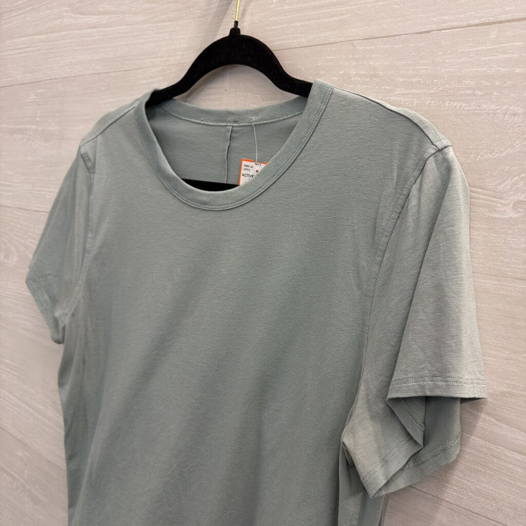 Lululemon Blue Cropped Short Sleeve Top Medium