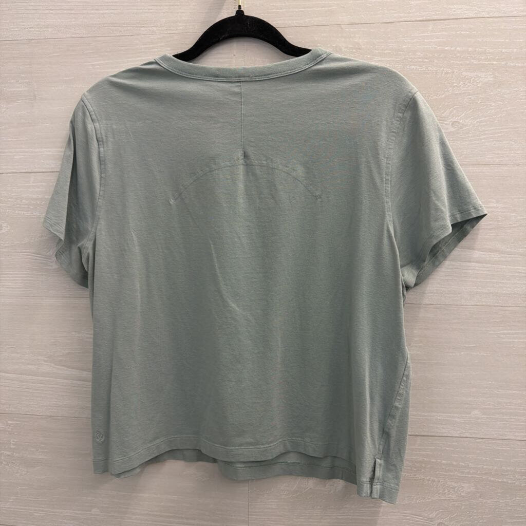 Lululemon Blue Cropped Short Sleeve Top Medium