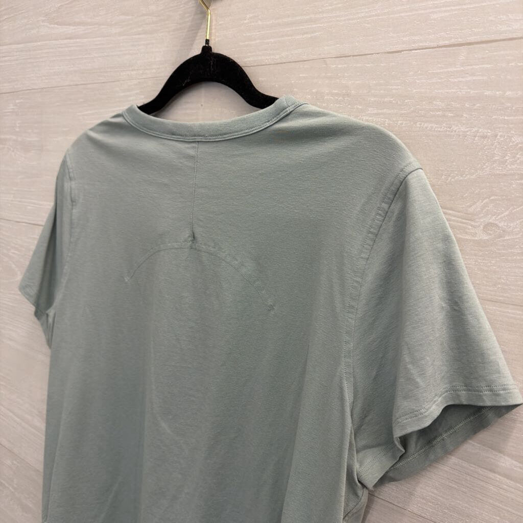 Lululemon Blue Cropped Short Sleeve Top Medium