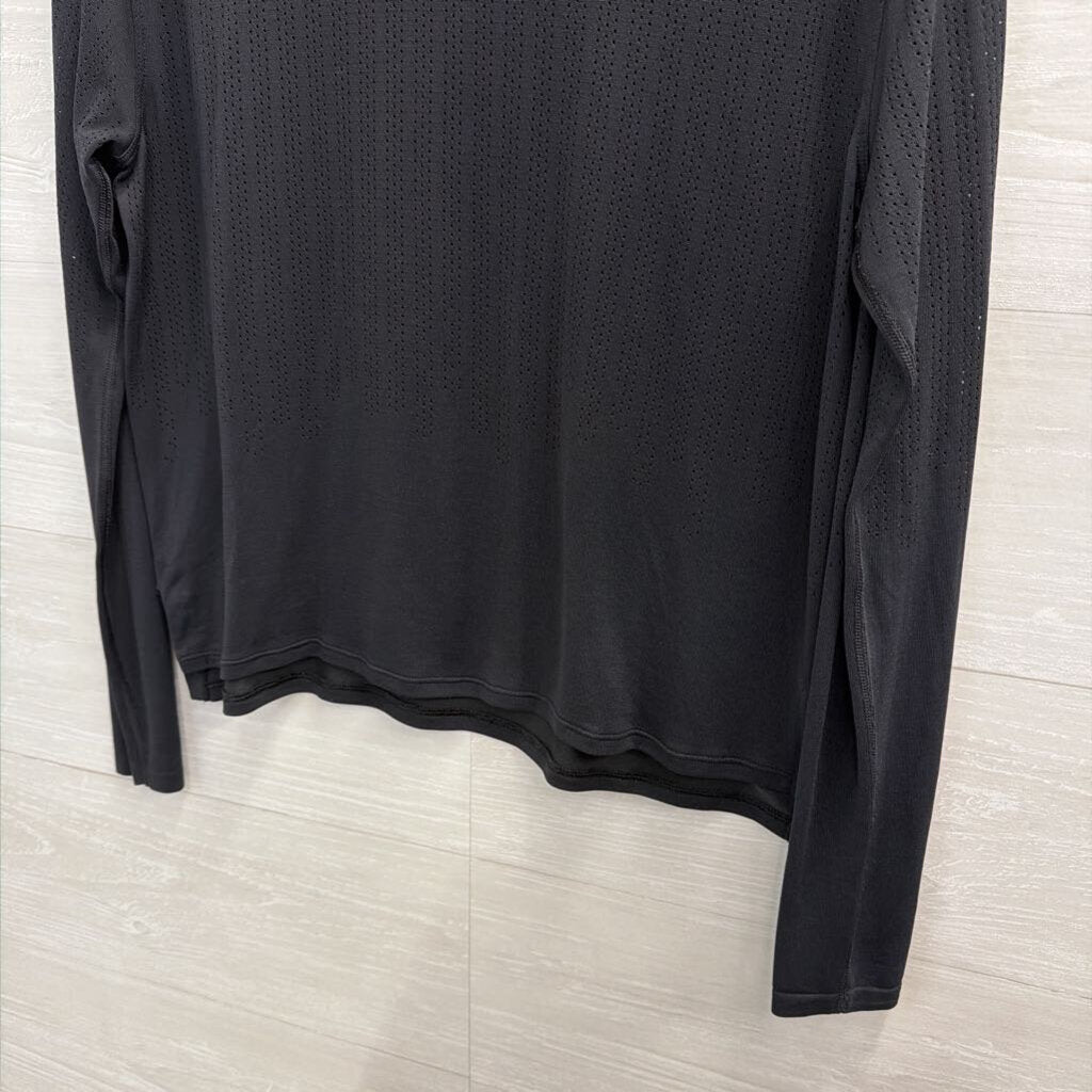 Lululemon Black Cropped Long Sleeve Top Medium