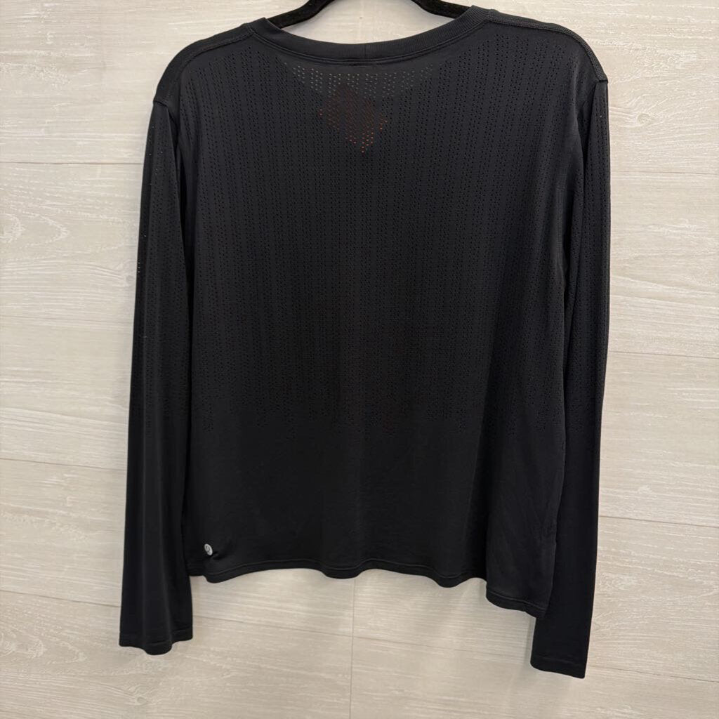 Lululemon Black Cropped Long Sleeve Top Medium