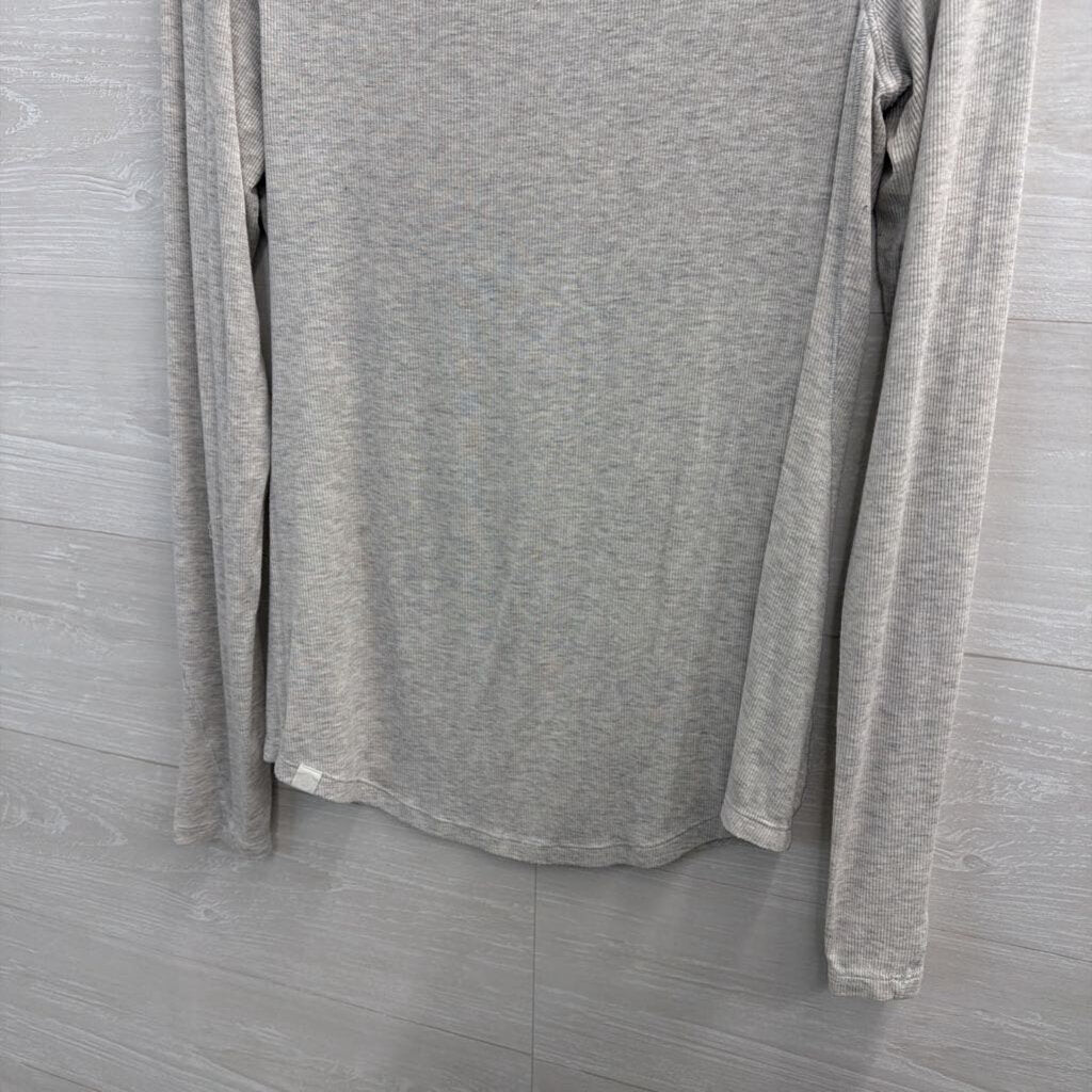 Lululemon Grey Ribbed Long Sleeve Top Medium