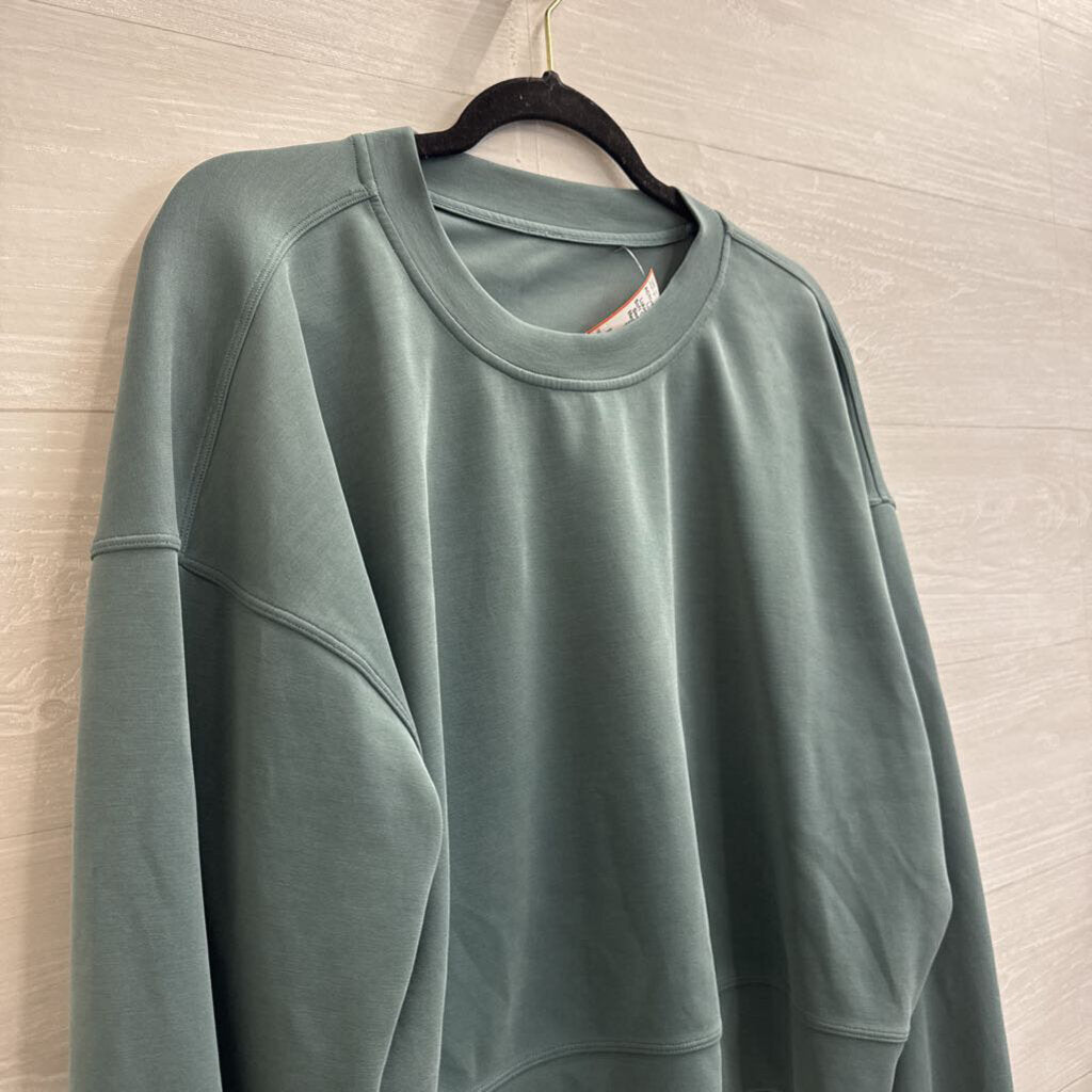 Lululemon Green Soft Cropped Long Sleeve Pullover Medium