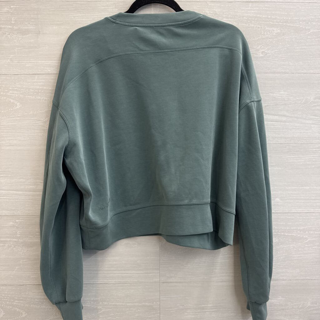Lululemon Green Soft Cropped Long Sleeve Pullover Medium