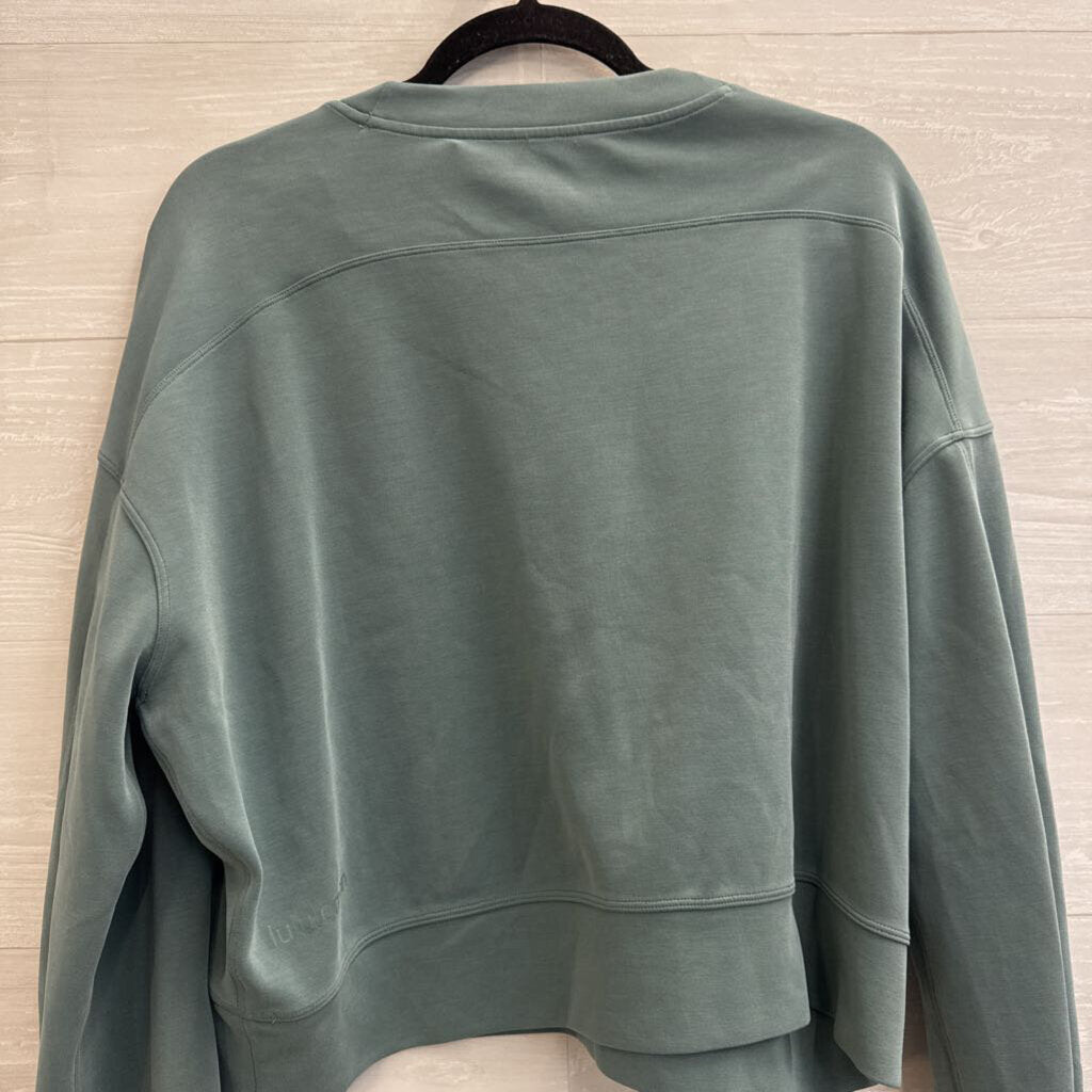 Lululemon Green Soft Cropped Long Sleeve Pullover Medium