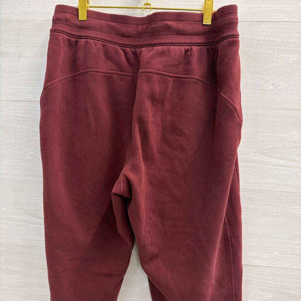 Lululemon Burgundy Scuba High Rise Joggers Medium