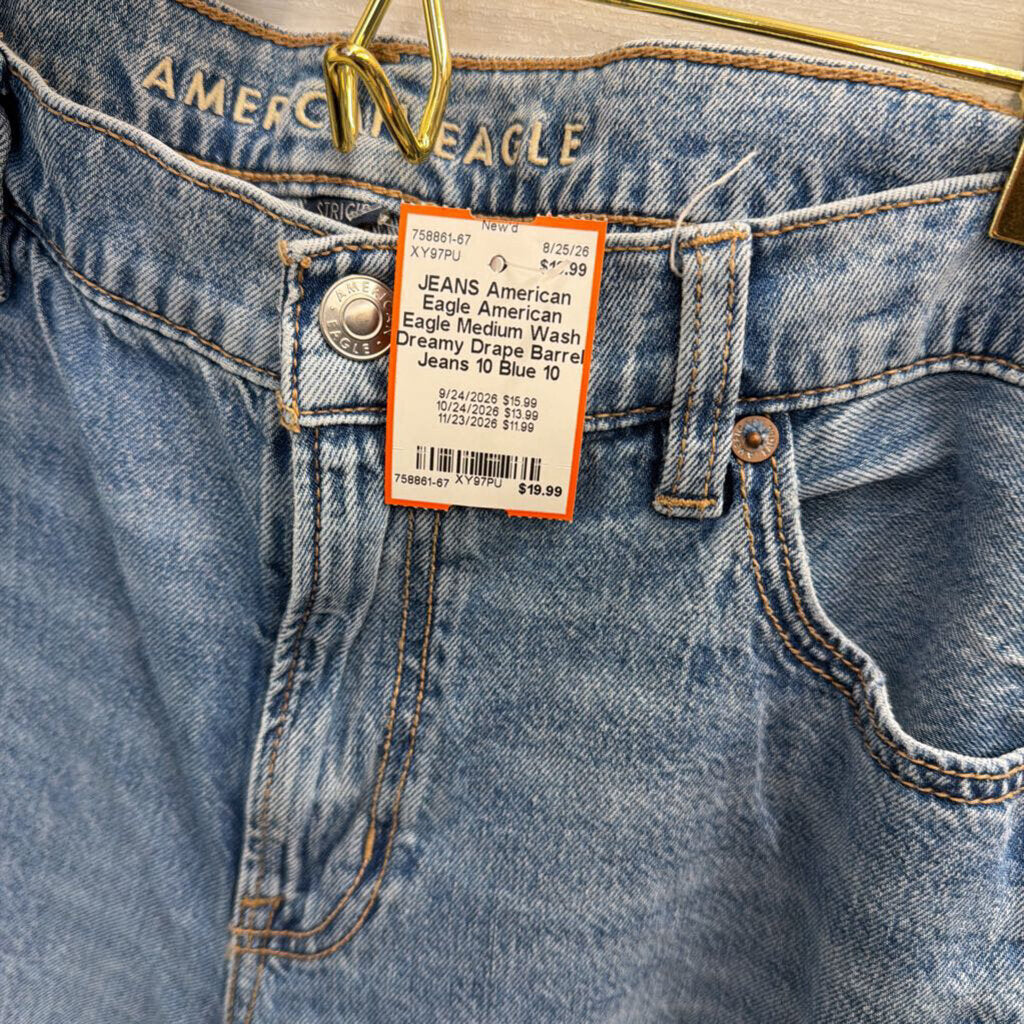 American Eagle Medium Wash Dreamy Drape Barrel Jeans 10